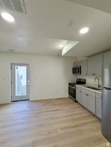 903 E Avila Dr S, Sandy, UT 84094 photo 13