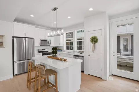 Kitchen - 7331 S Sideline Ln W #58, Midvale, UT 84047 photo 1 of 2