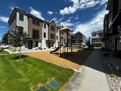 Exterior - 7331 S Sideline Ln W #58, Midvale, UT 84047 photo 4 of 6