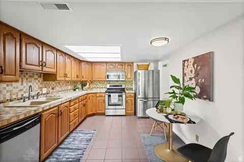 115 S 1100 E # 509, Salt Lake City, UT 84102