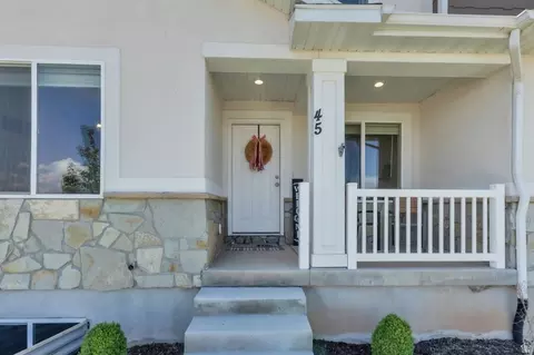 Exterior - 45 E 970 N, Santaquin, UT 84655 photo 2 of 3