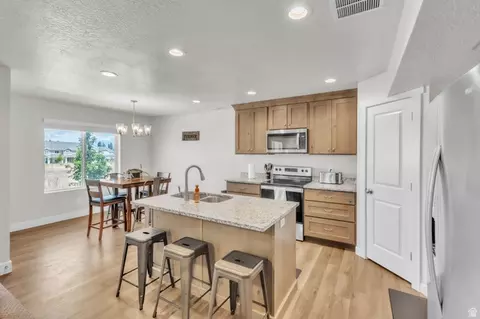 Kitchen - 45 E 970 N, Santaquin, UT 84655 photo 1 of 2