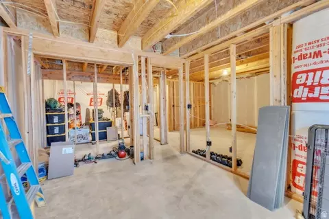 Entry Way - 45 E 970 N, Santaquin, UT 84655 photo 3 of 4
