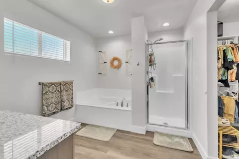 Bath - 45 E 970 N, Santaquin, UT 84655 photo 2 of 2