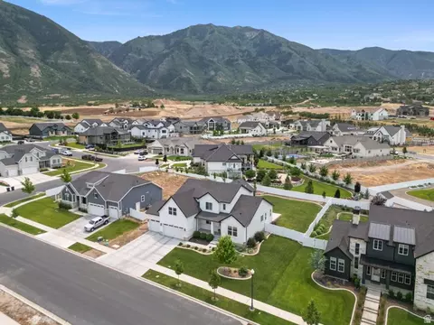 View/Area - 852 E 1400 S, Salem, UT 84653 photo 2 of 8