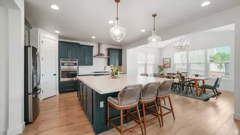 Kitchen - 852 E 1400 S, Salem, UT 84653 photo 2 of 3