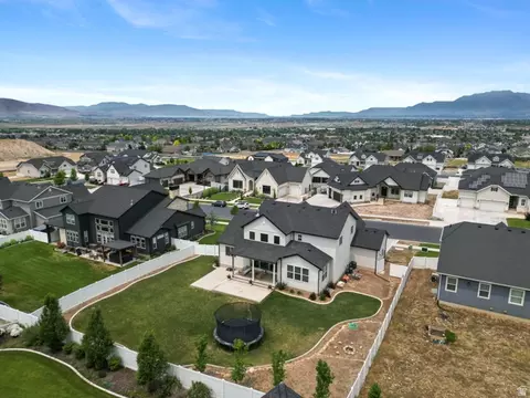 View/Area - 852 E 1400 S, Salem, UT 84653 photo 4 of 8