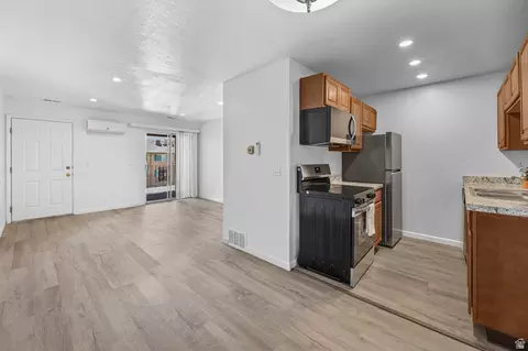4150 S Oak Meadows Dr W #30, Taylorsville, UT 84123