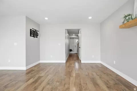 Entry Way - 230 S 125 E, Franklin, ID 83237 photo 1 of 2