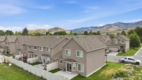 View/Area - 230 S 125 E, Franklin, ID 83237 photo 1 of 4