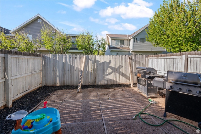Exterior - 1554 S Monroe E #E2, Ogden, UT 84404 photo 1 of 7