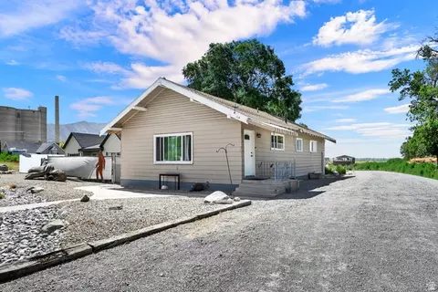 716 E Factory St N, Garland, UT 84312