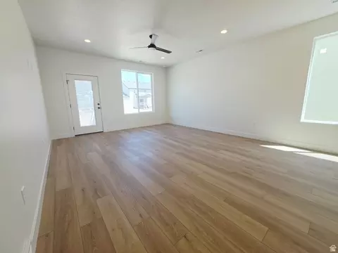 2946 N Devon Dr #248, Plain City, UT 84404 photo 9