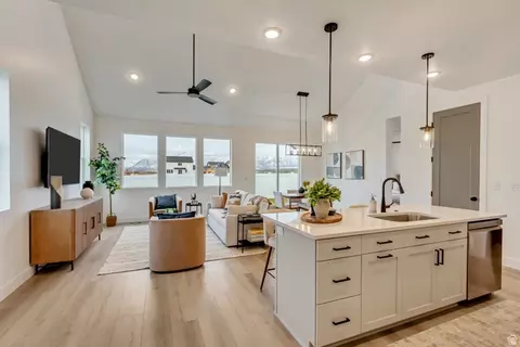 1389 N 1440 E #1, Payson, UT 84651 photo 7