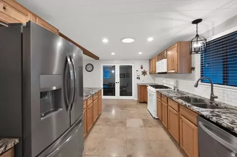 1871 E 4675 S, Holladay, UT 84117 photo 6