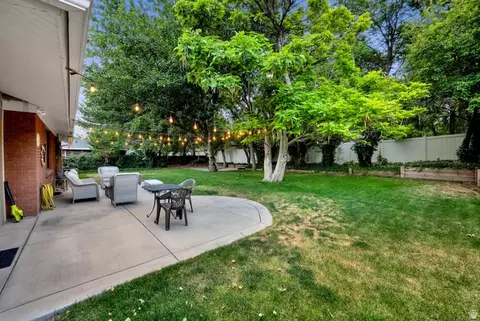 1871 E 4675 S, Holladay, UT 84117 photo 34