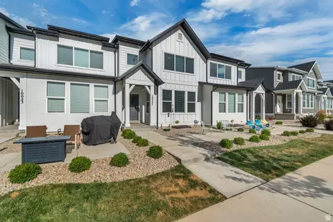 10027 N Featherstone Dr E, Highland, UT 84003