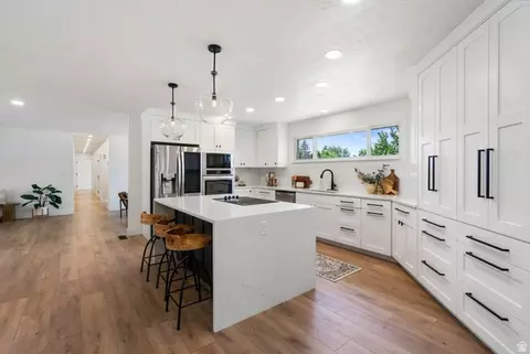 567 S 8850 E, Huntsville, UT 84317