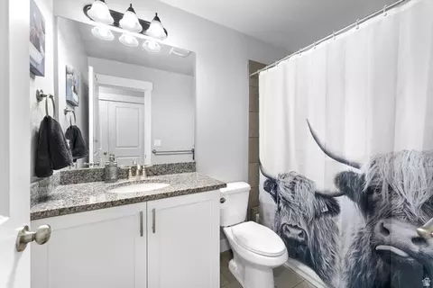 3765 E Cunninghill Dr, Eagle Mountain, UT 84005 photo 13
