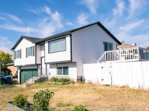 6050 S Prairie View Dr, Taylorsville, UT 84129