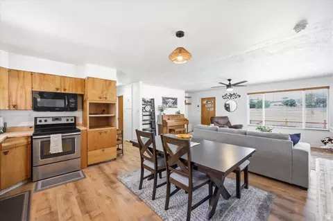 2093 E 6600 S, Uintah, UT 84405 photo 14