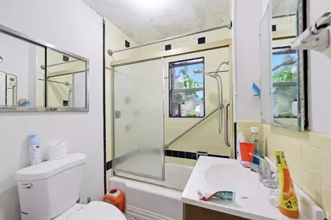 Bath - 5480 S 2000 W, Roy, UT 84067 photo 1 of 1