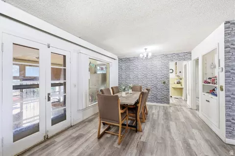 Dining - 5480 S 2000 W, Roy, UT 84067 photo 1 of 3