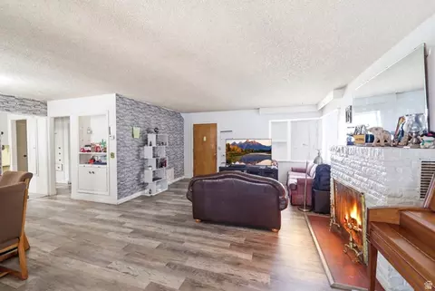 Living - 5480 S 2000 W, Roy, UT 84067 photo 3 of 4