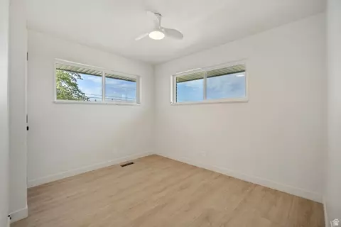 Bedroom - 1168 E Center St, Bountiful, UT 84010 photo 4 of 4