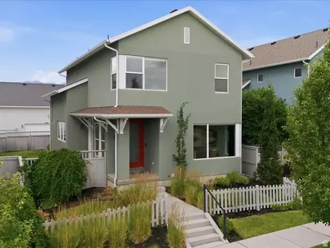 11364 S Red Cardinal Way, South Jordan, UT 84009