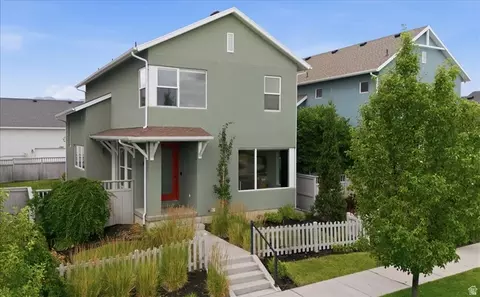 11364 S Red Cardinal Way, South Jordan, UT 84009