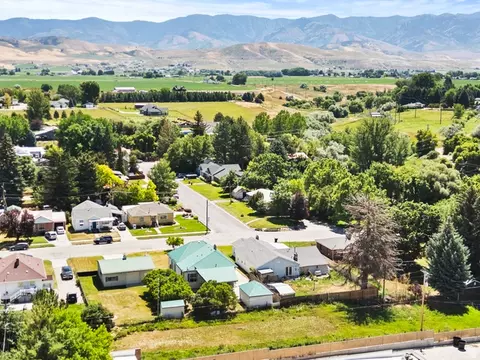 146 S 300 E, Preston, ID 83263 photo 34