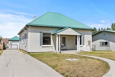 146 S 300 E, Preston, ID 83263 photo 1