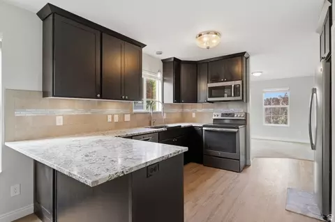 Kitchen - 3918 E Parkers Pl, Eagle Mountain, UT 84005 photo 1 of 2