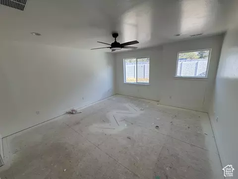 Bedroom - 1029 N 2900 E, Layton, UT 84040 photo 4 of 4