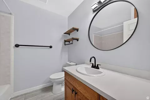 Bath - 861 Wasatch, Payson, UT 84651 photo 2 of 3
