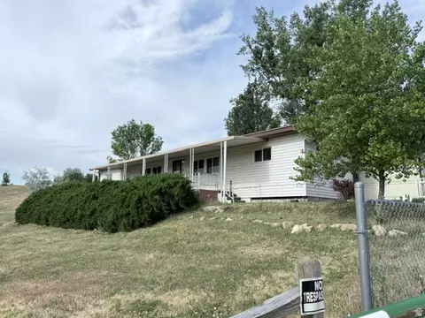 5755 W 19200 N, Garland, UT 84312