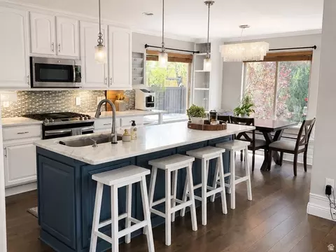 Kitchen - 2187 Eagle Crest Dr, Draper, UT 84020 photo 1 of 6