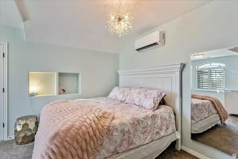 Bedroom - 2187 Eagle Crest Dr, Draper, UT 84020 photo 7 of 10