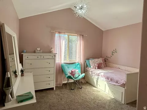 Bedroom - 2187 Eagle Crest Dr, Draper, UT 84020 photo 3 of 5