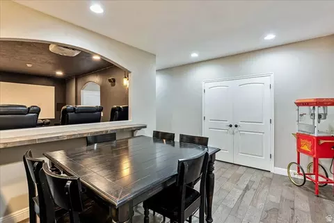 Dining - 2187 Eagle Crest Dr, Draper, UT 84020 photo 3 of 3