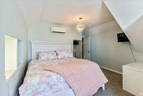 Bedroom - 2187 Eagle Crest Dr, Draper, UT 84020 photo 8 of 10