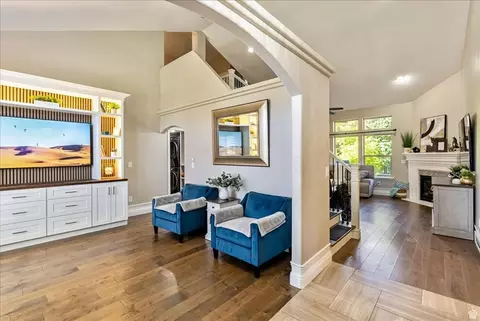 Entry Way - 2187 Eagle Crest Dr, Draper, UT 84020 photo 1 of 5