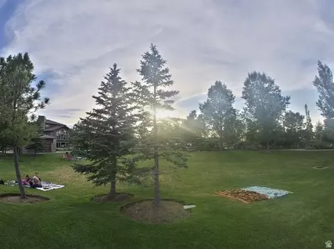 Exterior - 2187 Eagle Crest Dr, Draper, UT 84020 photo 13 of 13