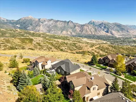 View/Area - 2187 Eagle Crest Dr, Draper, UT 84020 photo 3 of 5