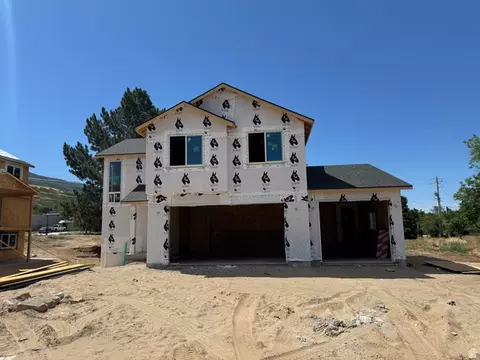 2858 E 1050 N, Layton, UT 84040 photo 1