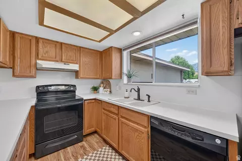 Kitchen - 40 S 980 W, Orem, UT 84058 photo 1 of 1