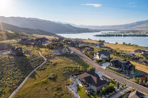 6321 E Hawks Ln #54, Huntsville, UT 84317