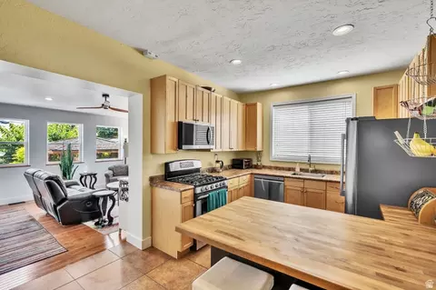 848 E Sherman Ave S, Salt Lake City, UT 84105