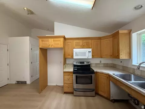 838 E Mountain Rd, Logan, UT 84321 photo 11